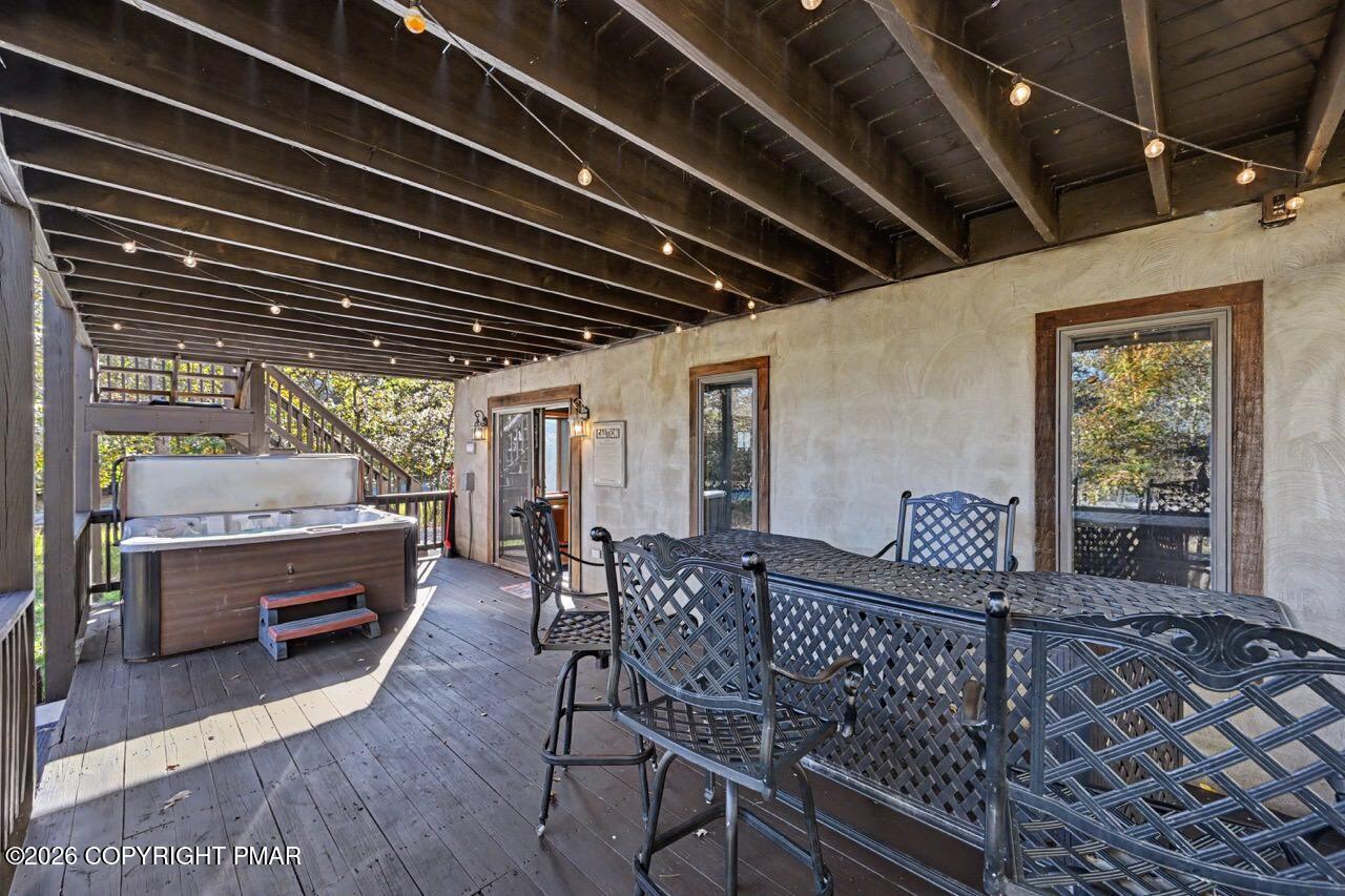 101 Tennyson Circle Property Photo 103