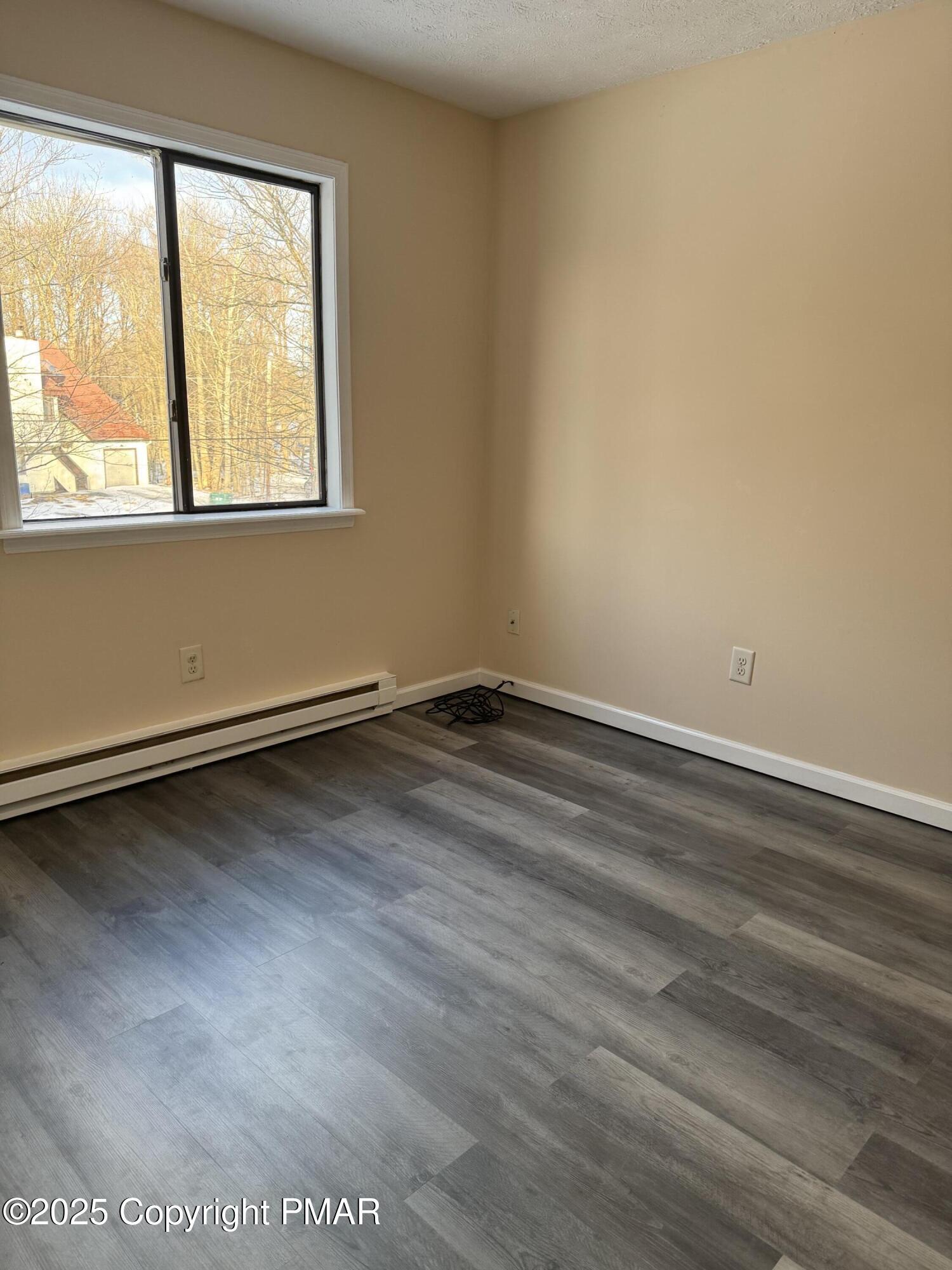 9193 Buttonwood Court Property Photo 17