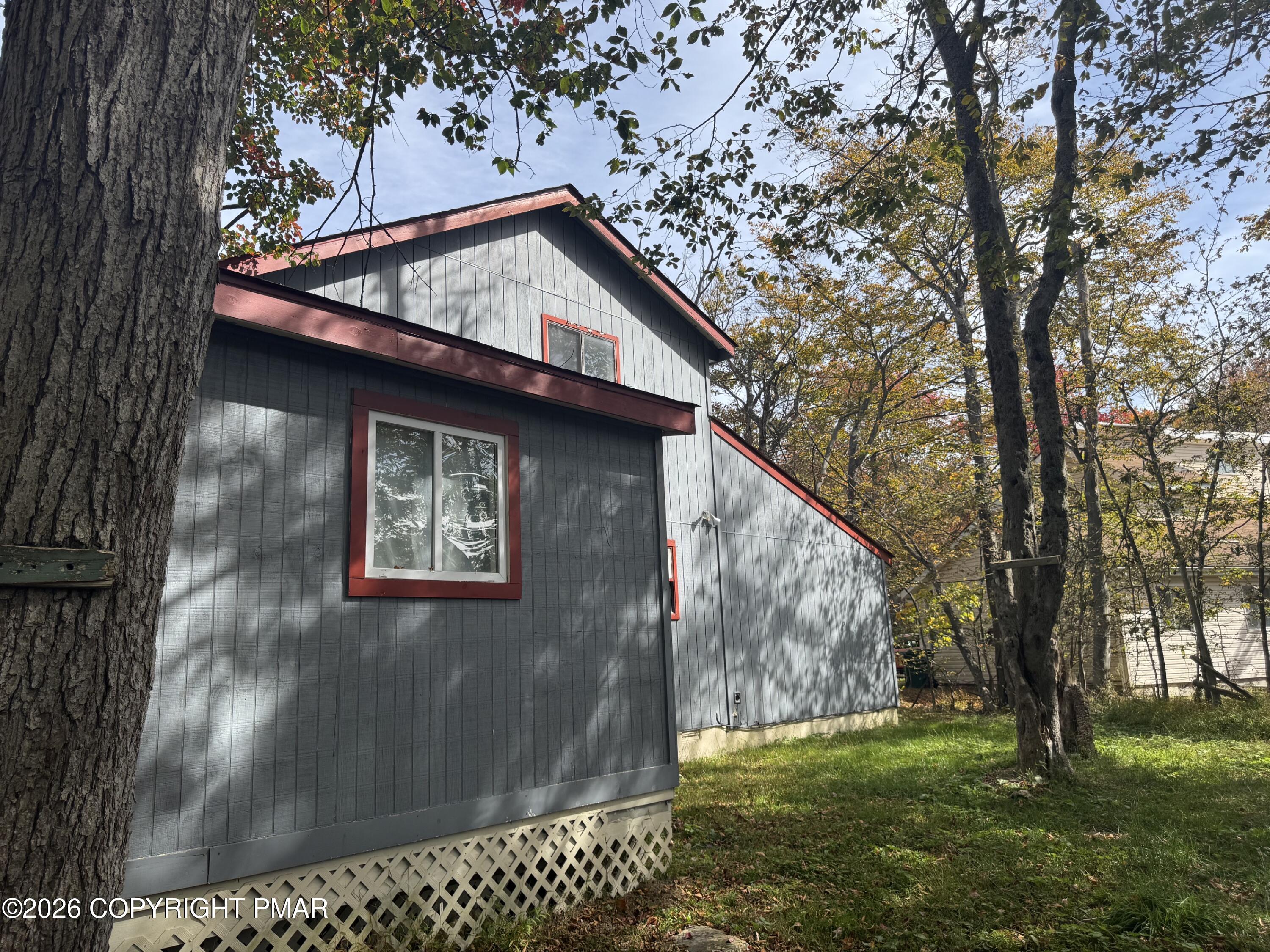 9193 Buttonwood Court Property Photo 20