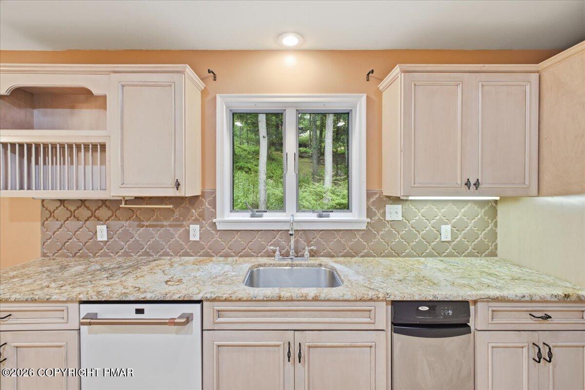 5110 Oak Lane Property Photo 10