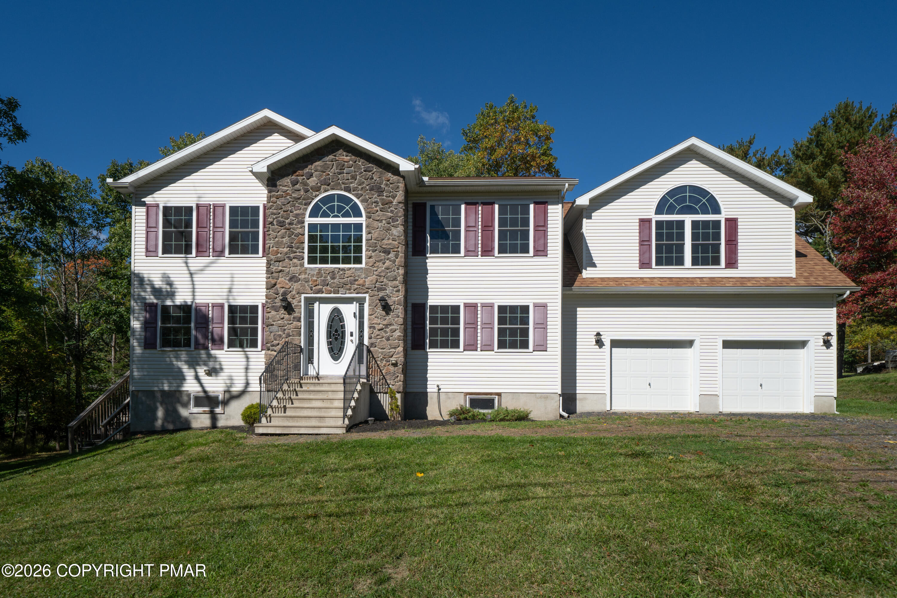 263 Ramblebush Road Property Photo 2