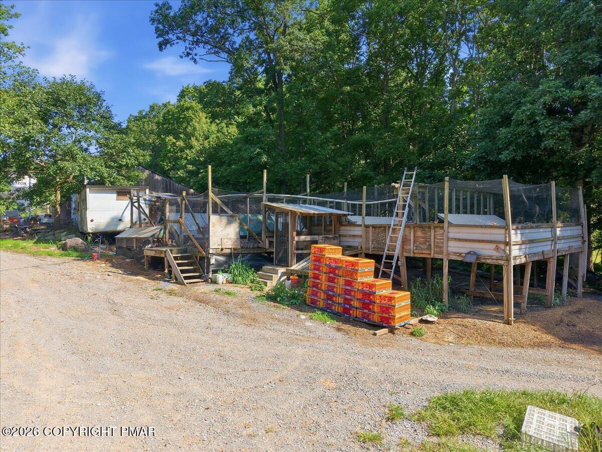 1103 Cherry Lane Road Property Photo 10