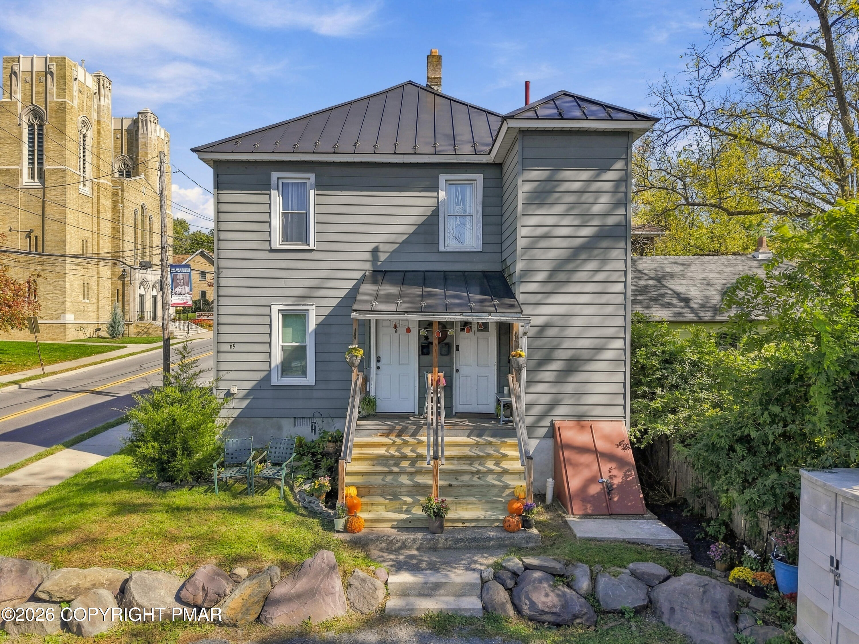 69 Ridgeway Street Property Photo 1