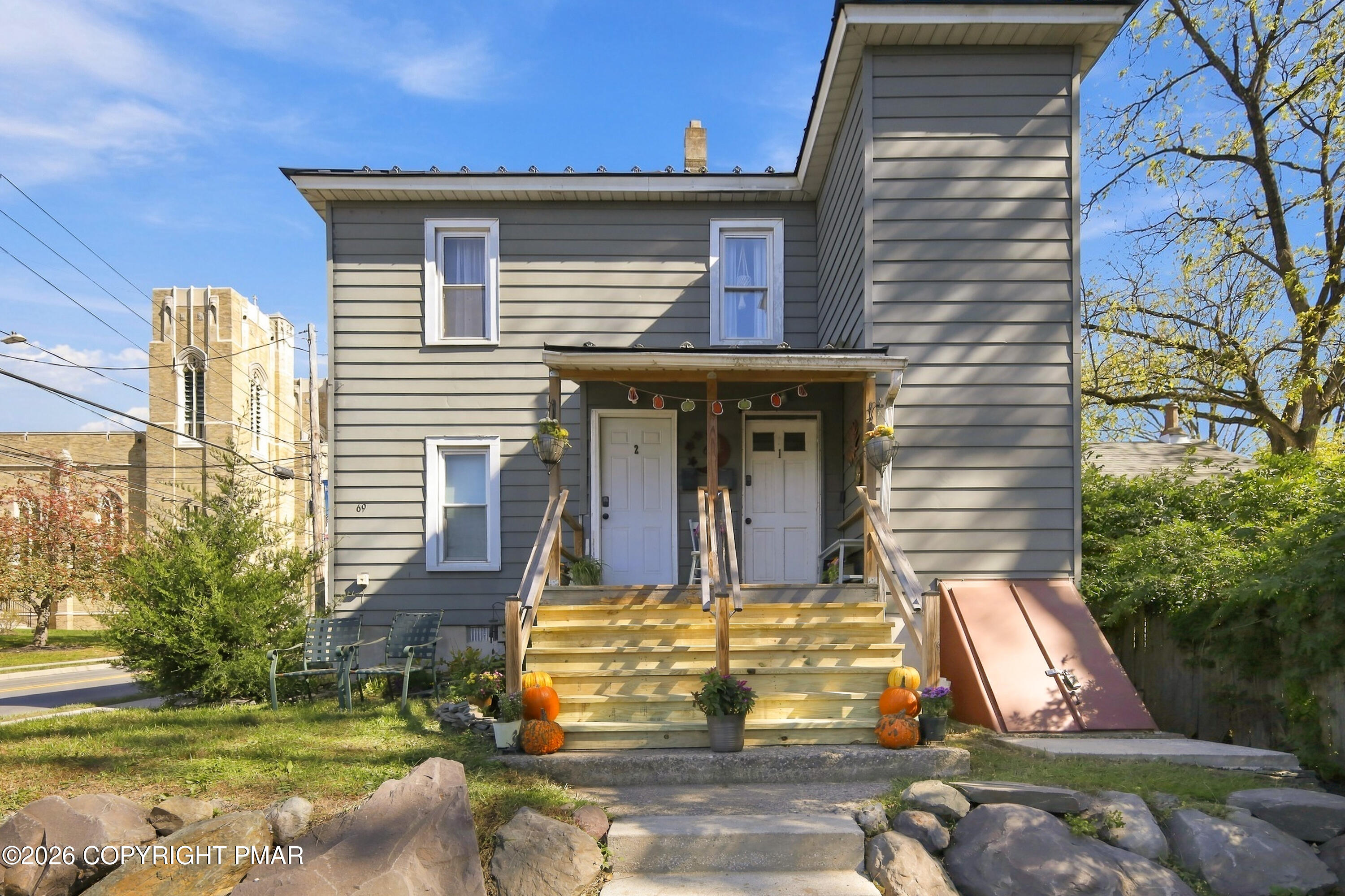 69 Ridgeway Street Property Photo 2