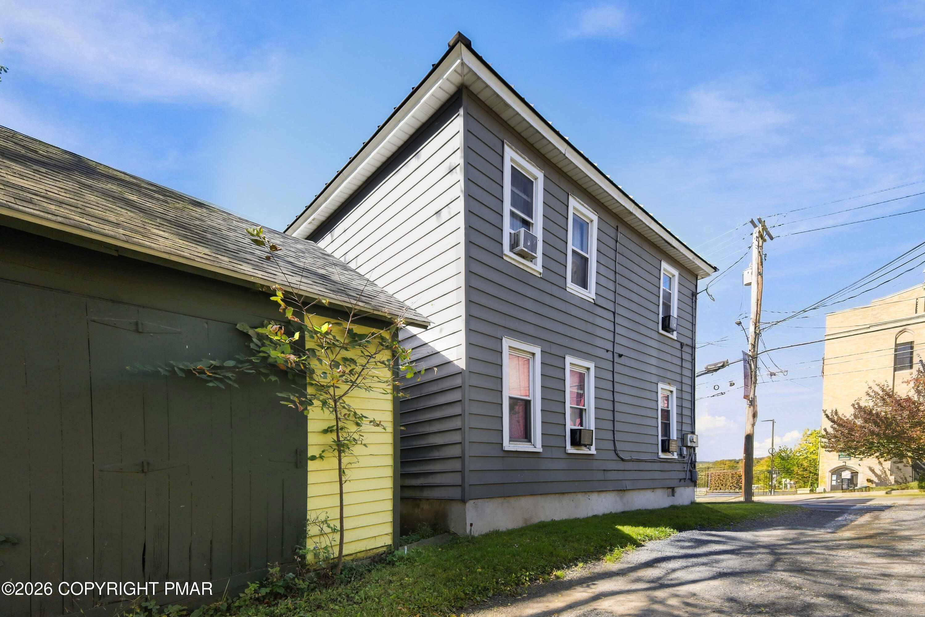69 Ridgeway Street Property Photo 17