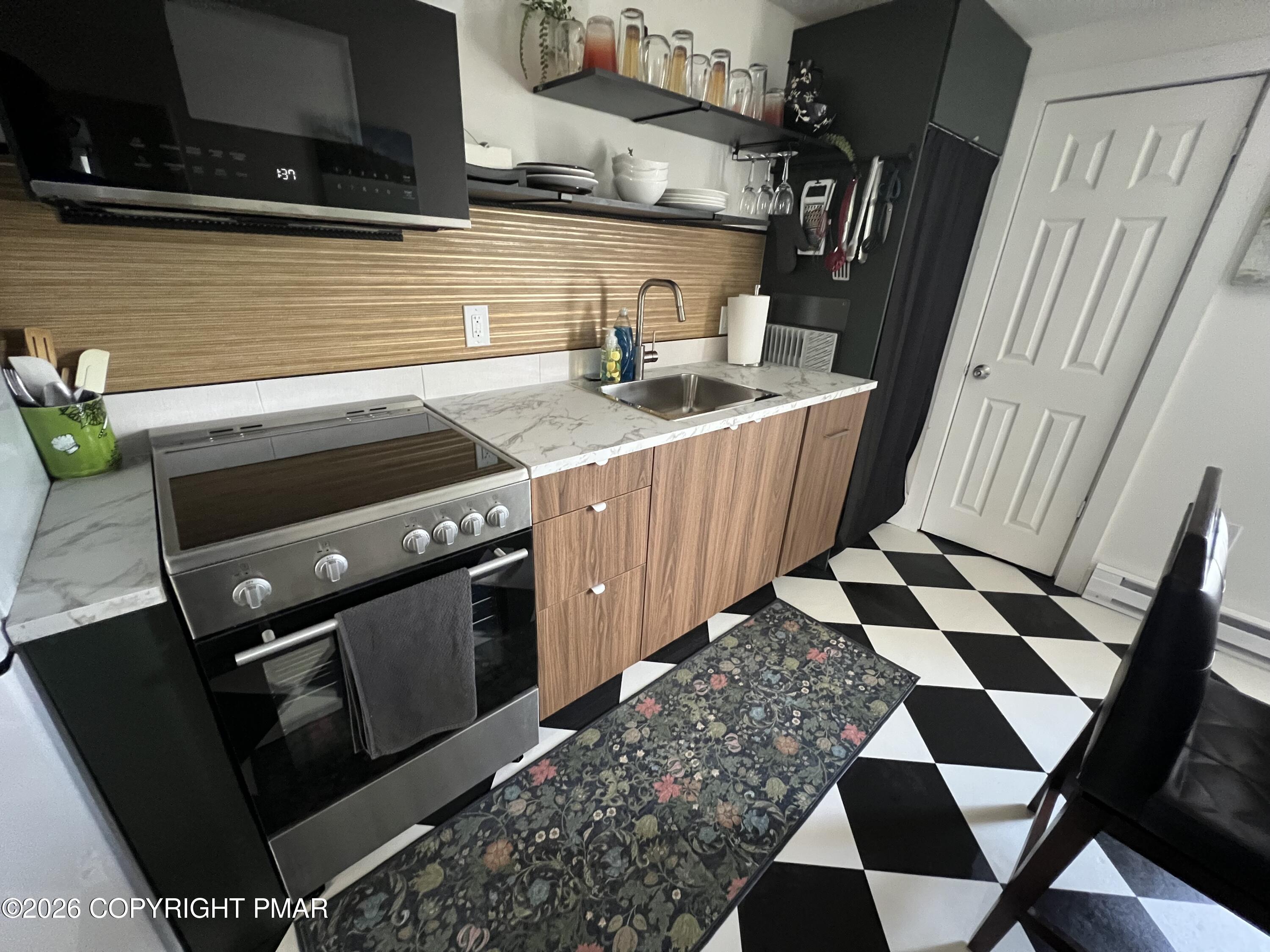 69 Ridgeway Street Property Photo 36