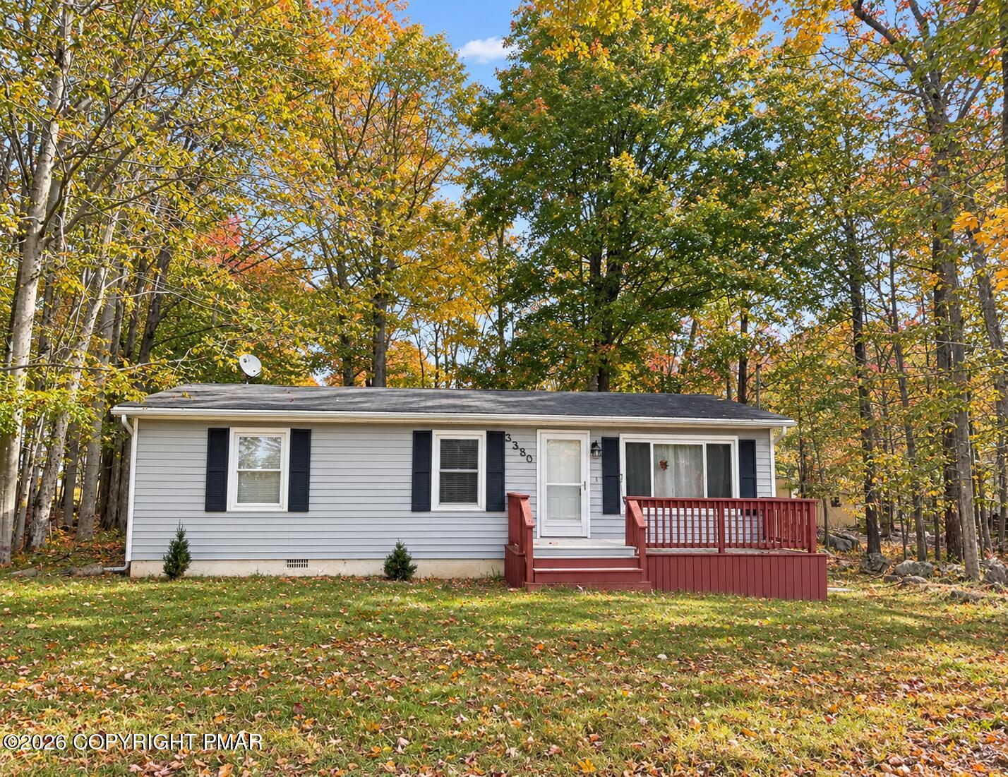 7506 Crestview Drive Property Photo 1