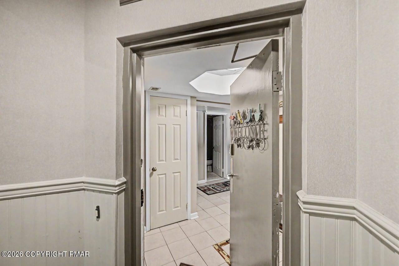 59 Midlake Drive 101 Property Photo 11