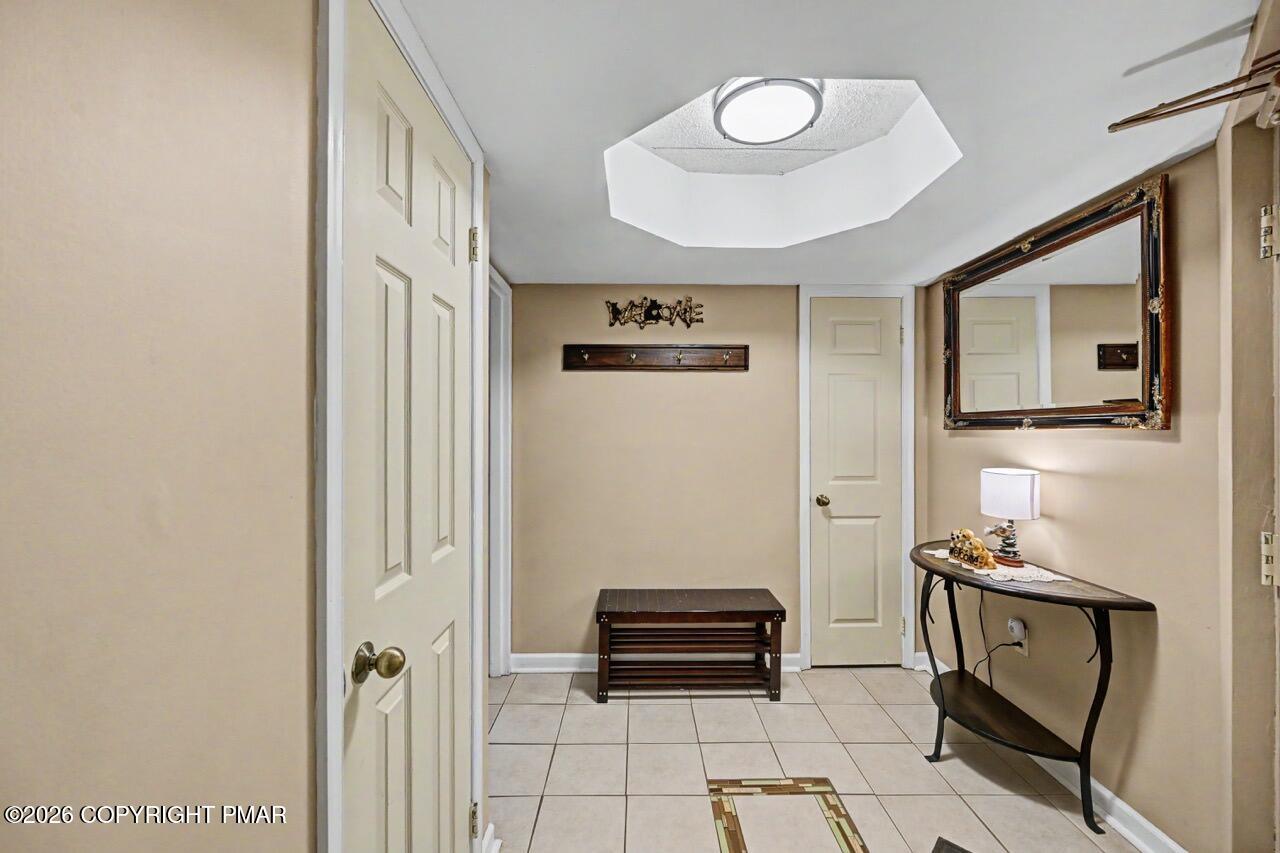 59 Midlake Drive 101 Property Photo 12