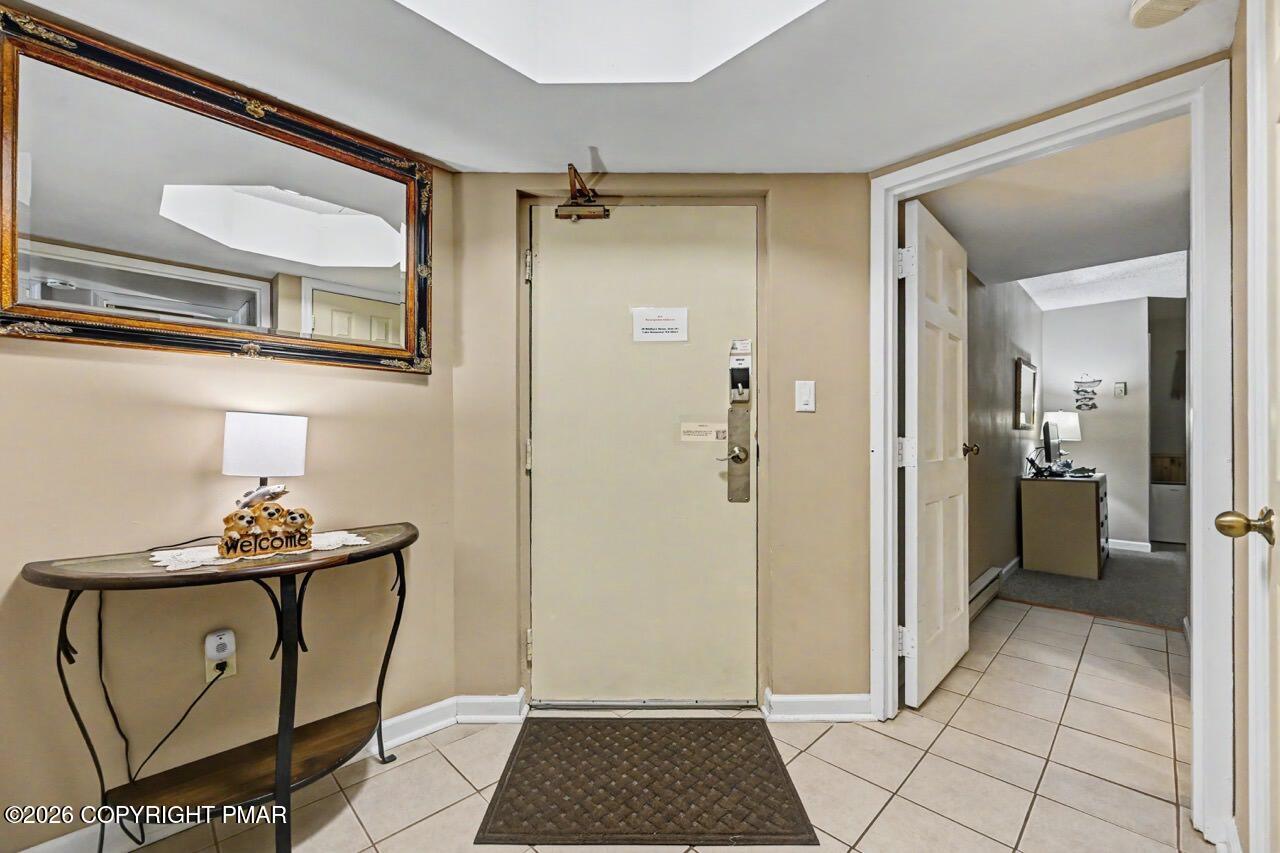 59 Midlake Drive 101 Property Photo 13