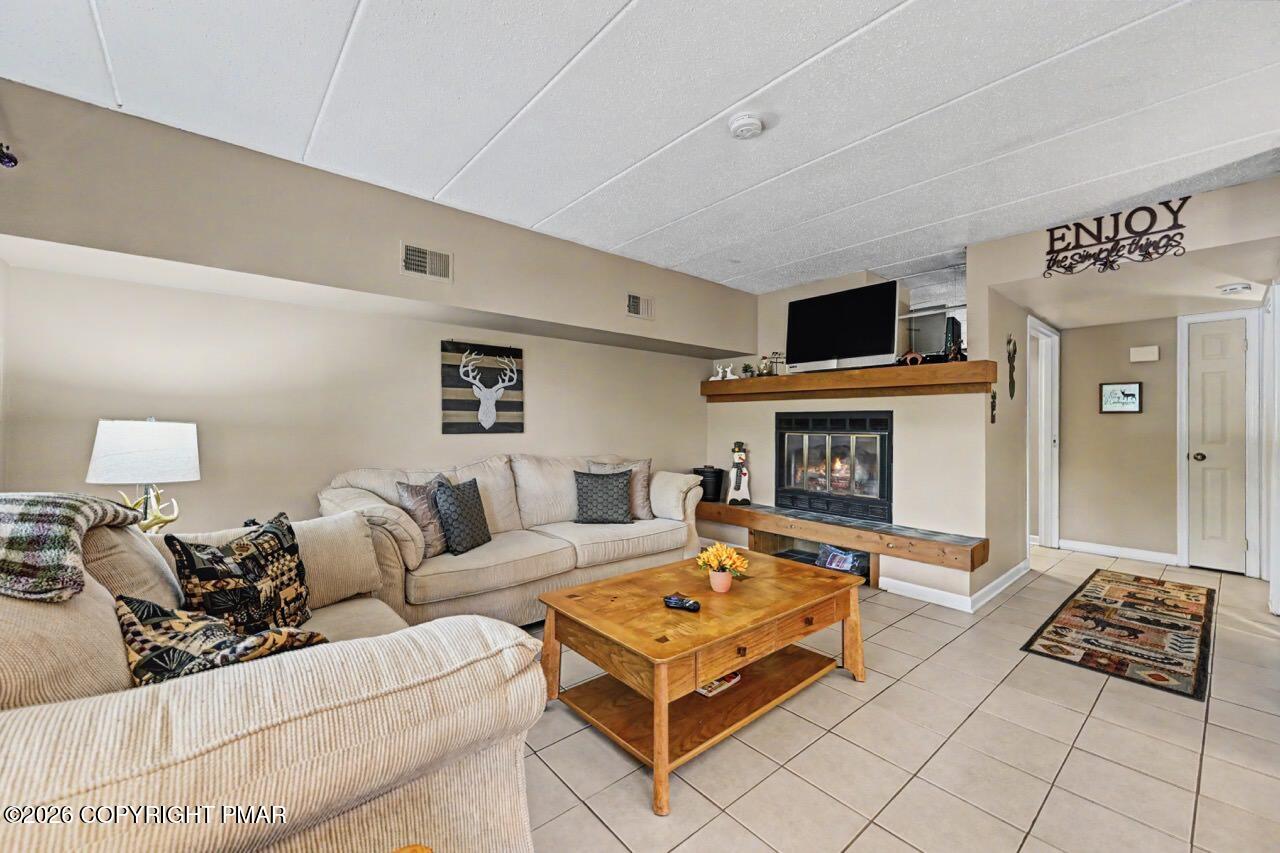 59 Midlake Drive 101 Property Photo 16