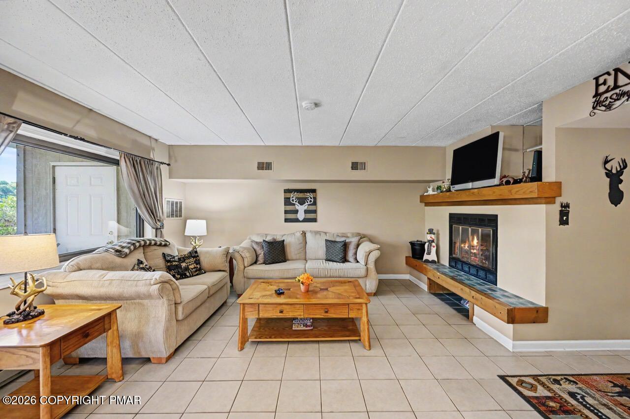 59 Midlake Drive 101 Property Photo 38