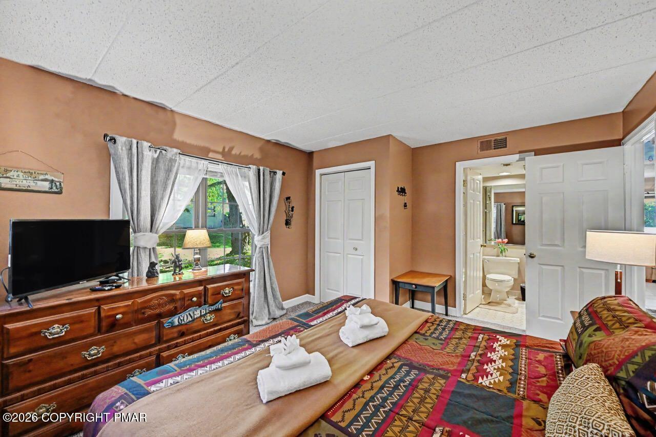 59 Midlake Drive 101 Property Photo 41