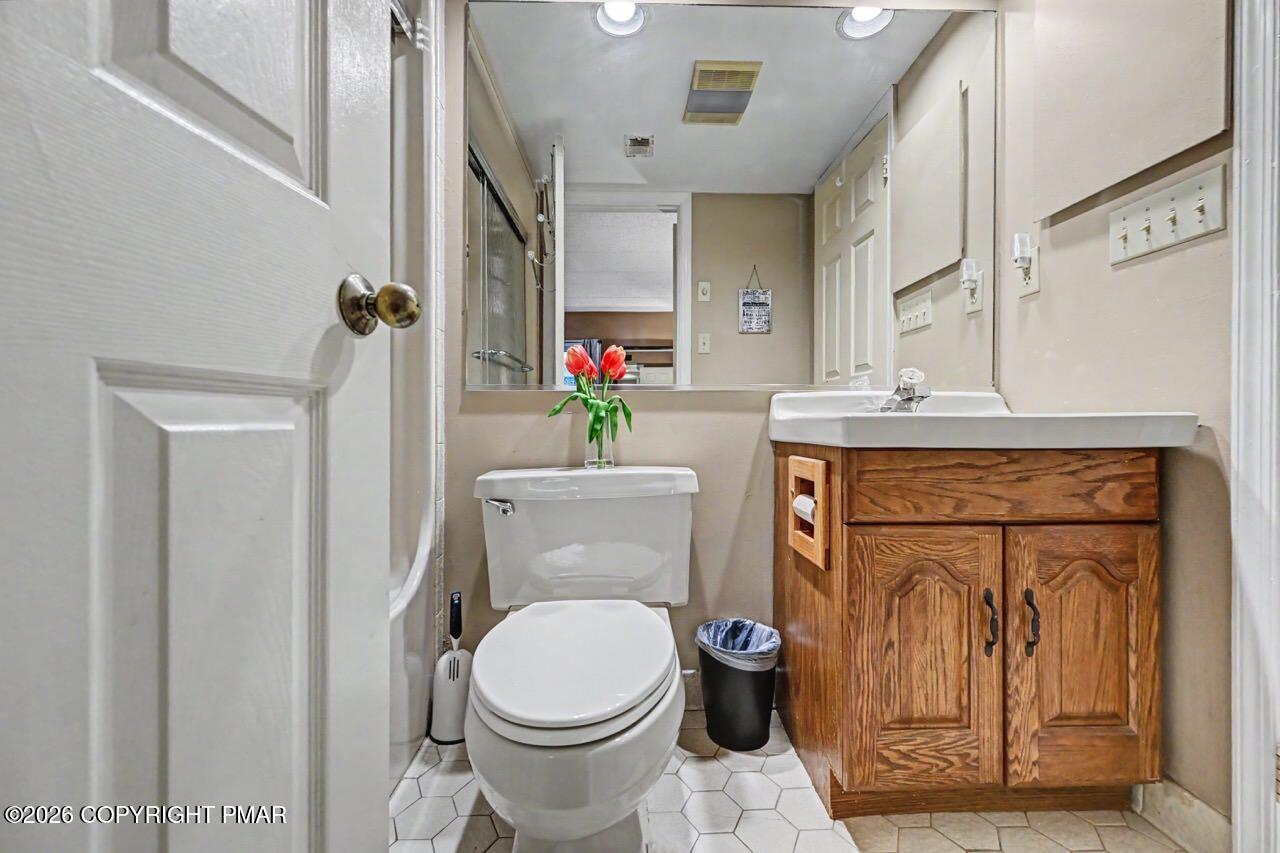 59 Midlake Drive 101 Property Photo 42