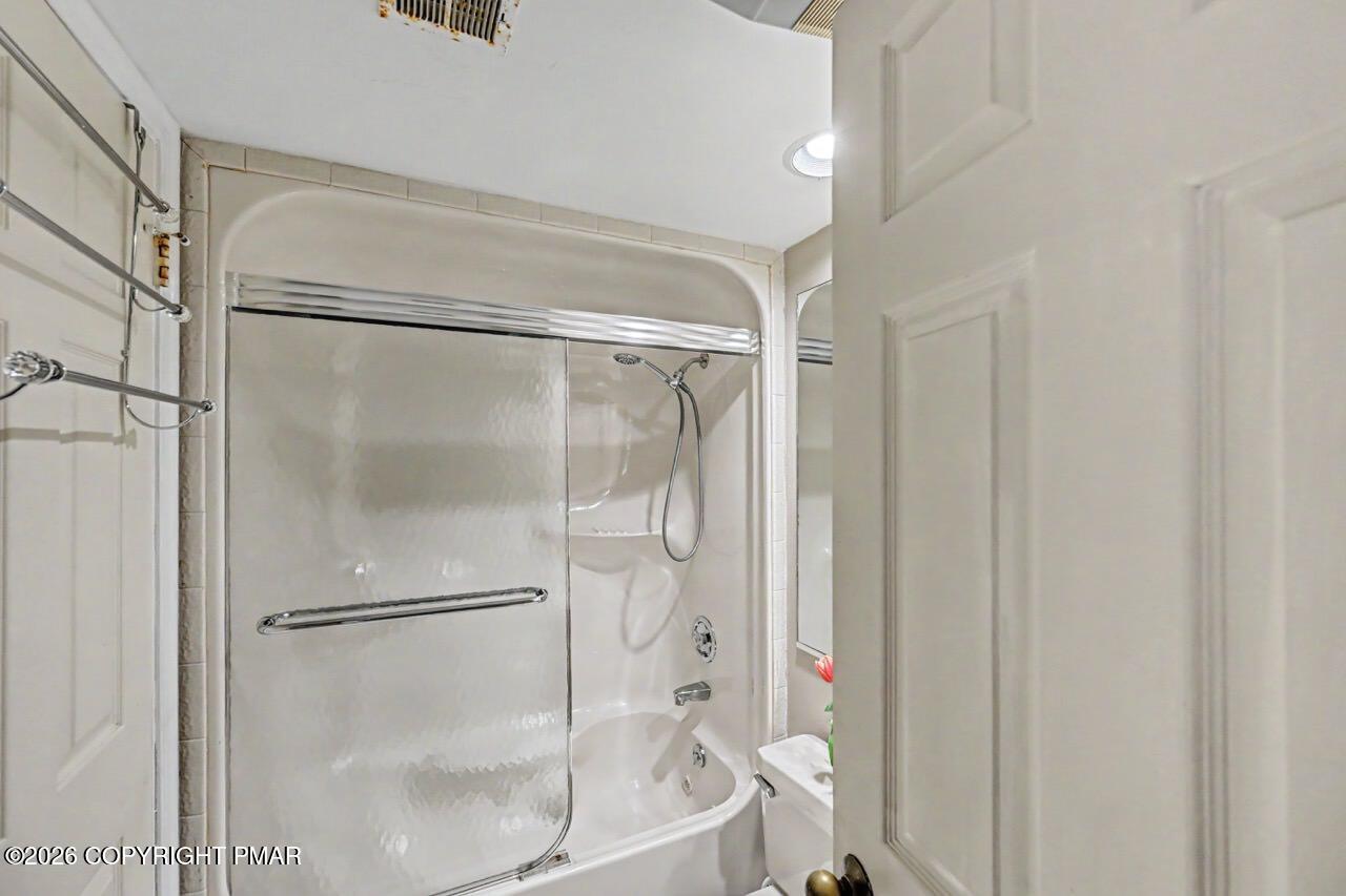 59 Midlake Drive 101 Property Photo 43