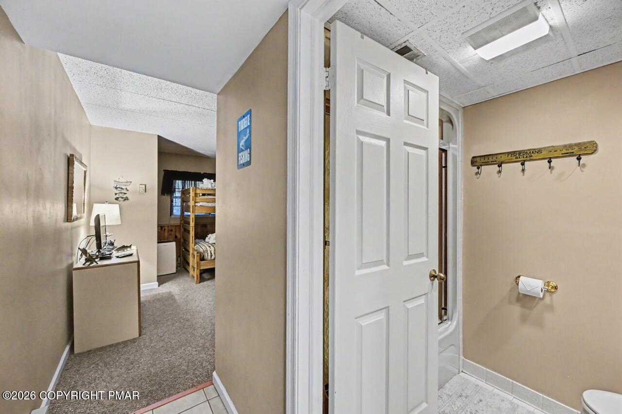 59 Midlake Drive 101 Property Photo 45