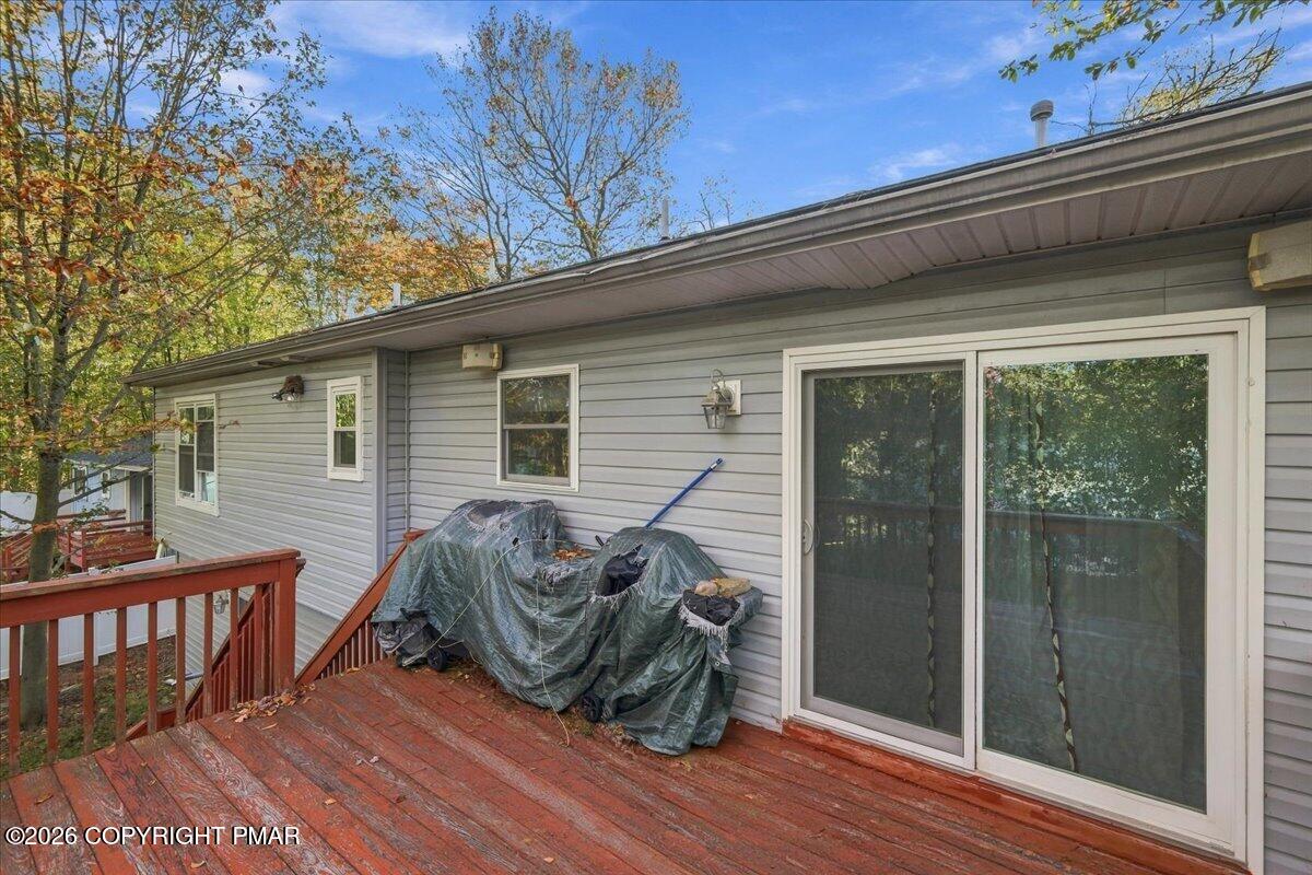 2137 Freedom Way Property Photo 10