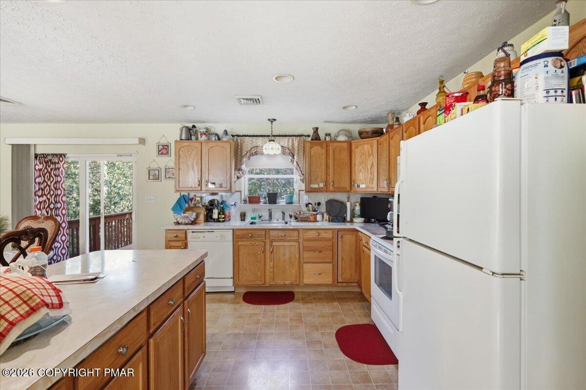 2137 Freedom Way Property Photo 29