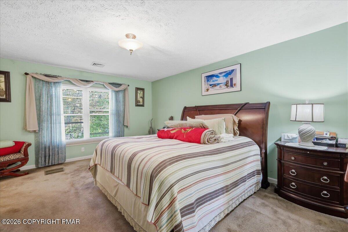 2137 Freedom Way Property Photo 34