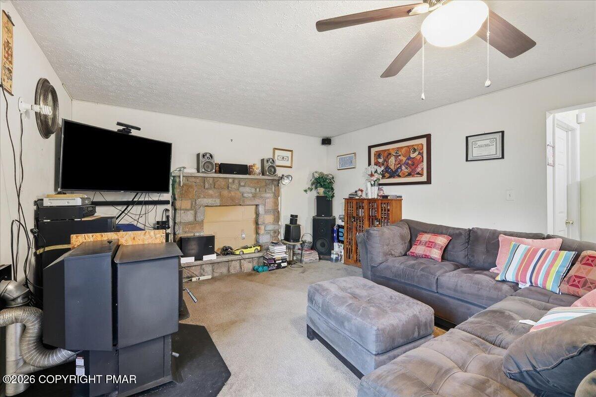 2137 Freedom Way Property Photo 44