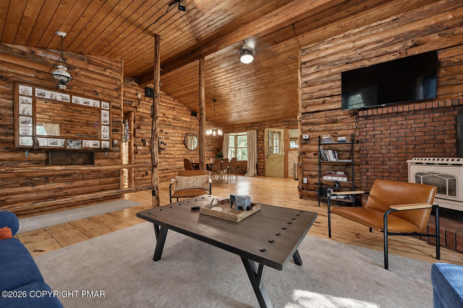 163 Echo Lake Road Property Photo 11