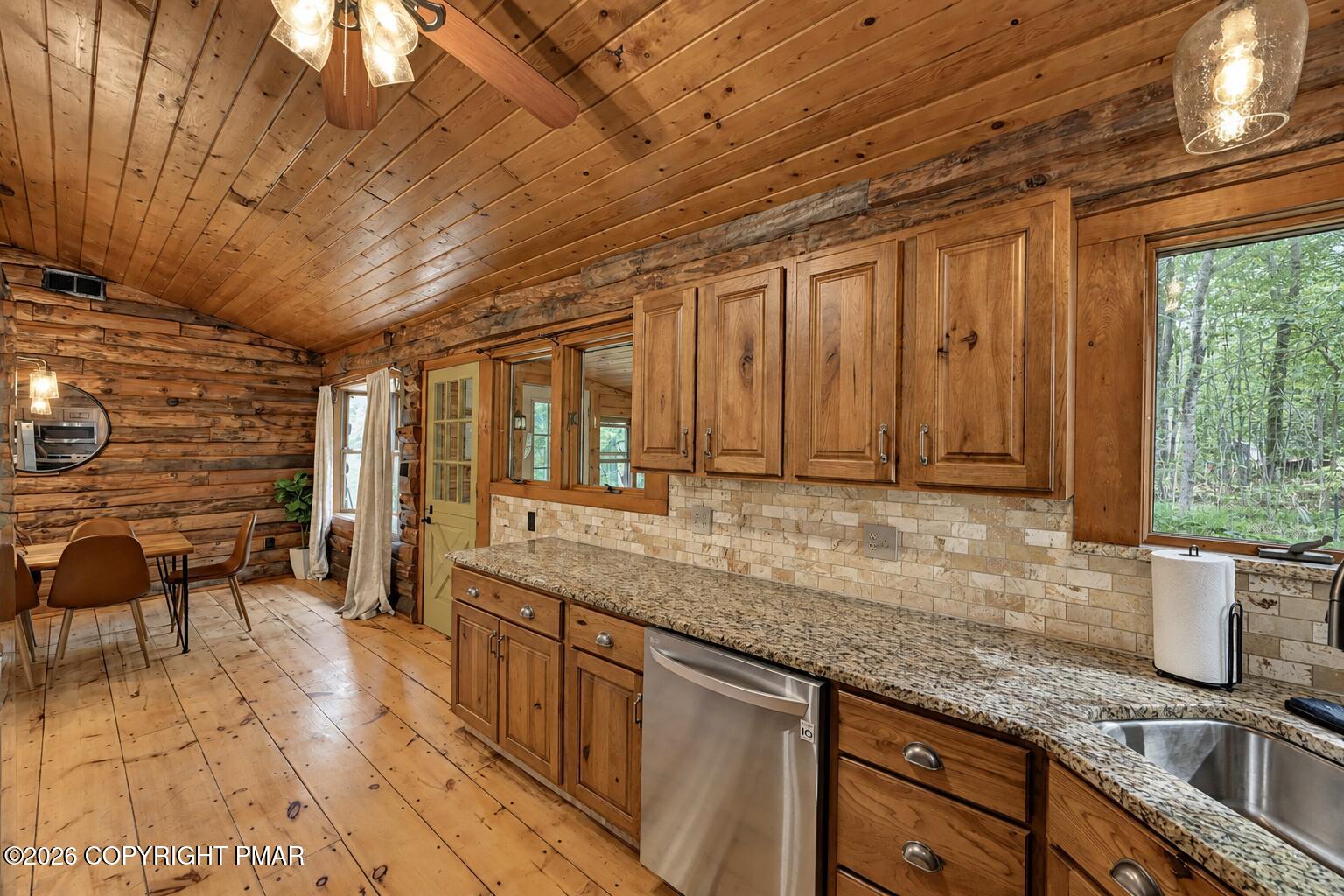 163 Echo Lake Road Property Photo 32
