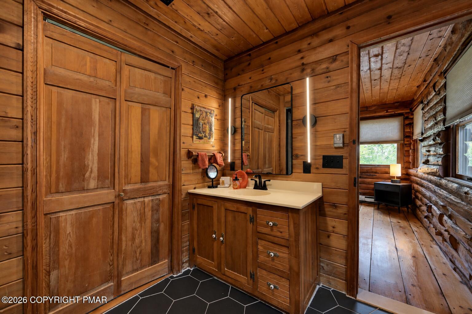 163 Echo Lake Road Property Photo 43