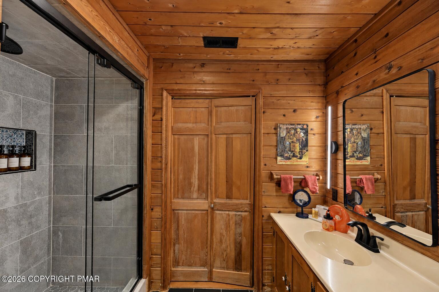 163 Echo Lake Road Property Photo 44