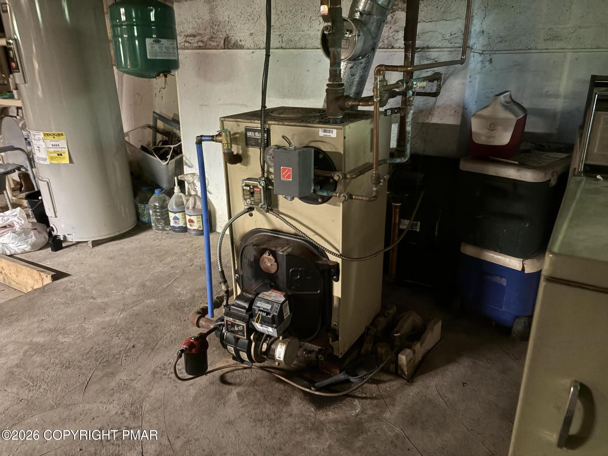 2745 Mountain Road Property Photo 11