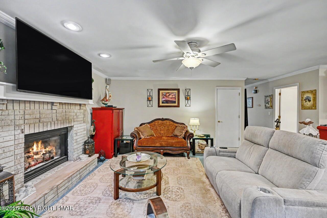 212 Fairfield Drive Property Photo 17