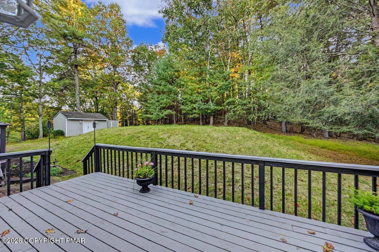 212 Fairfield Drive Property Photo 56