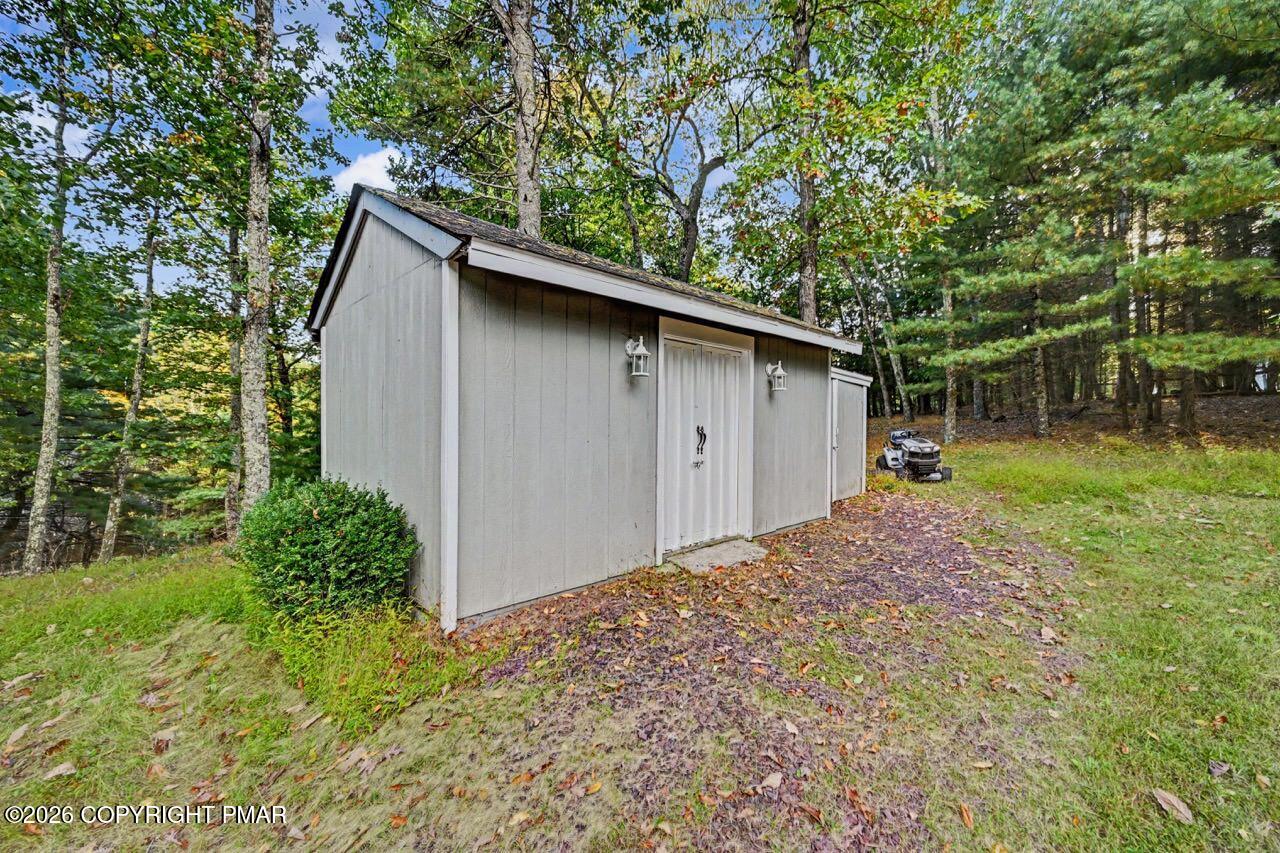 212 Fairfield Drive Property Photo 64