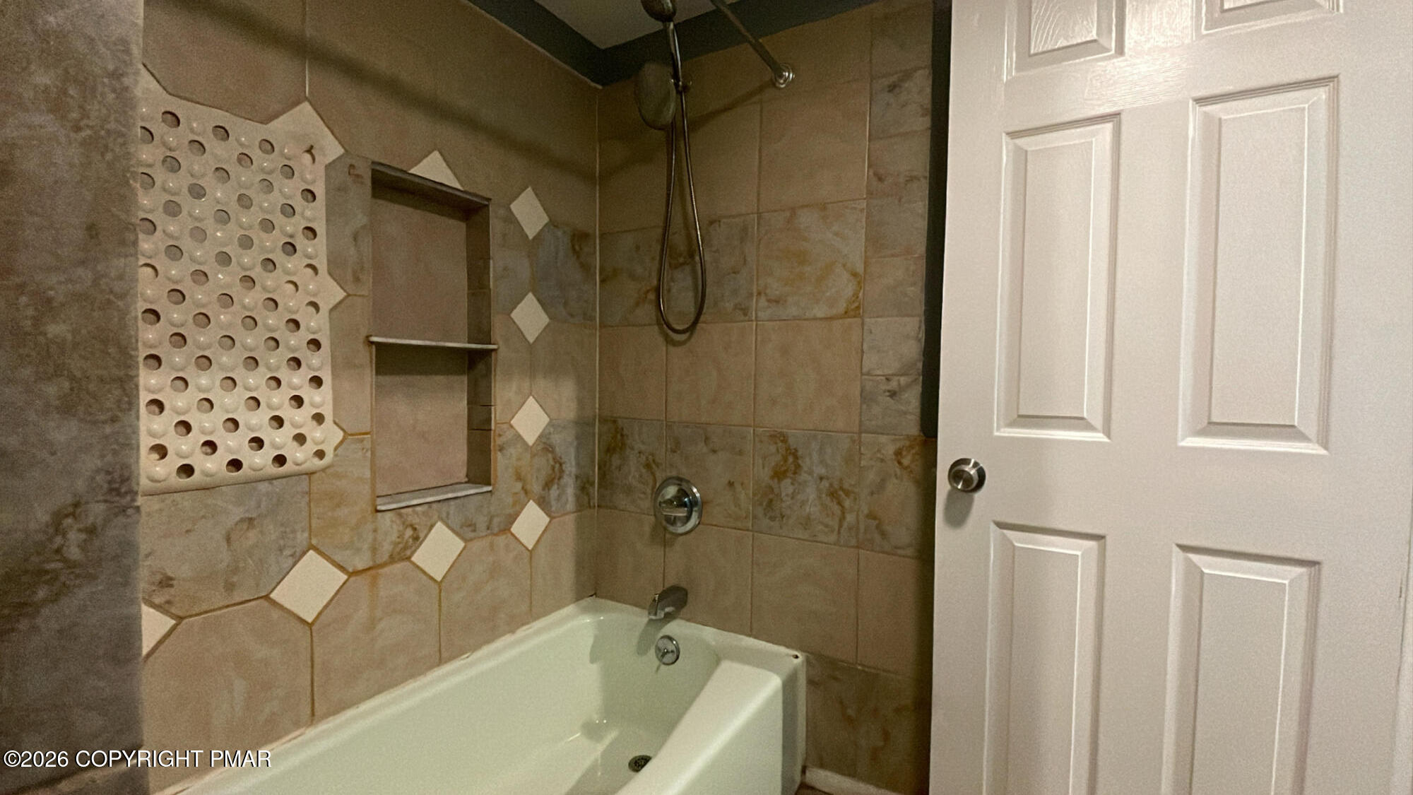 100 Broad Street A Property Photo 9