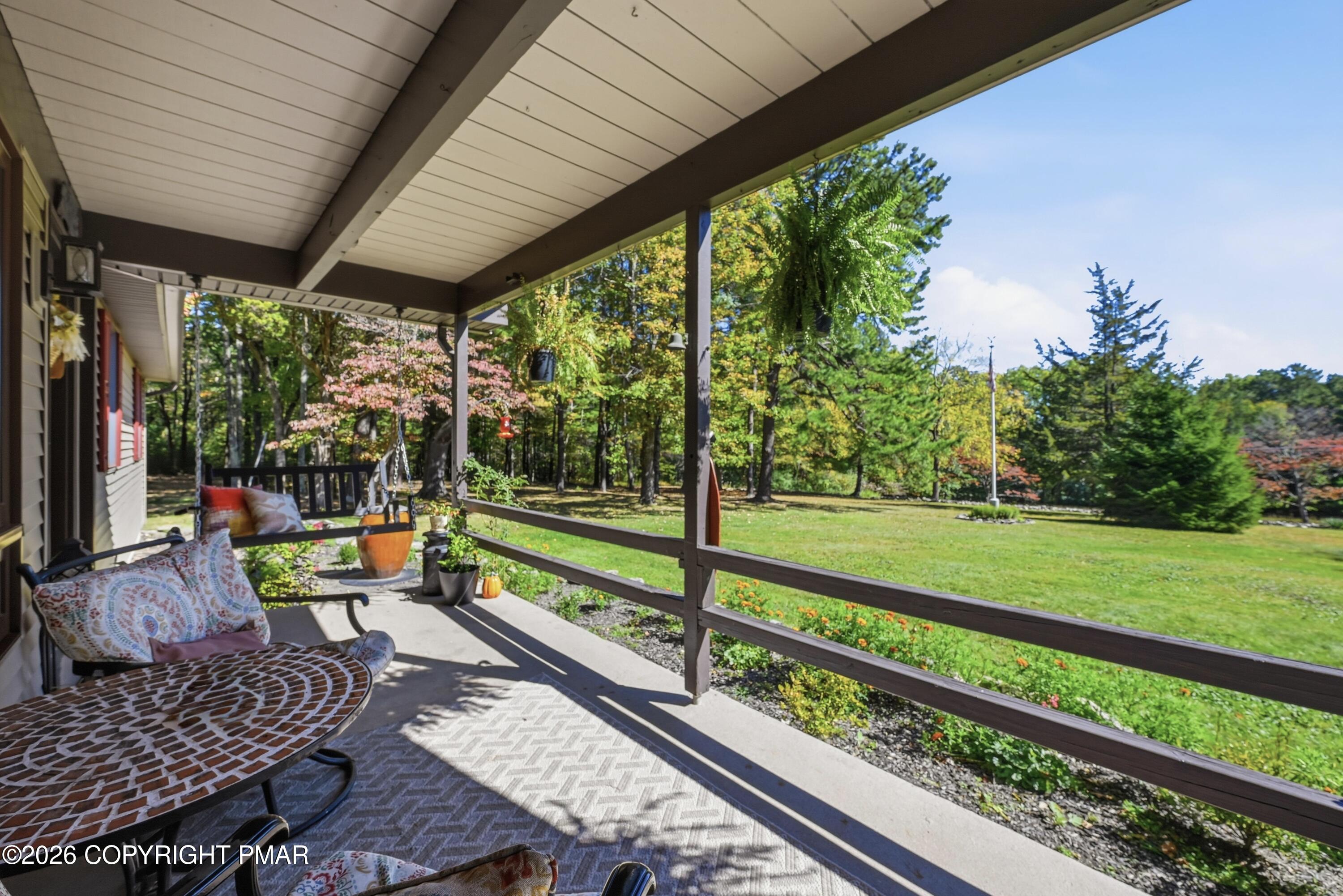 1437 Twin Pine Road Property Photo 5