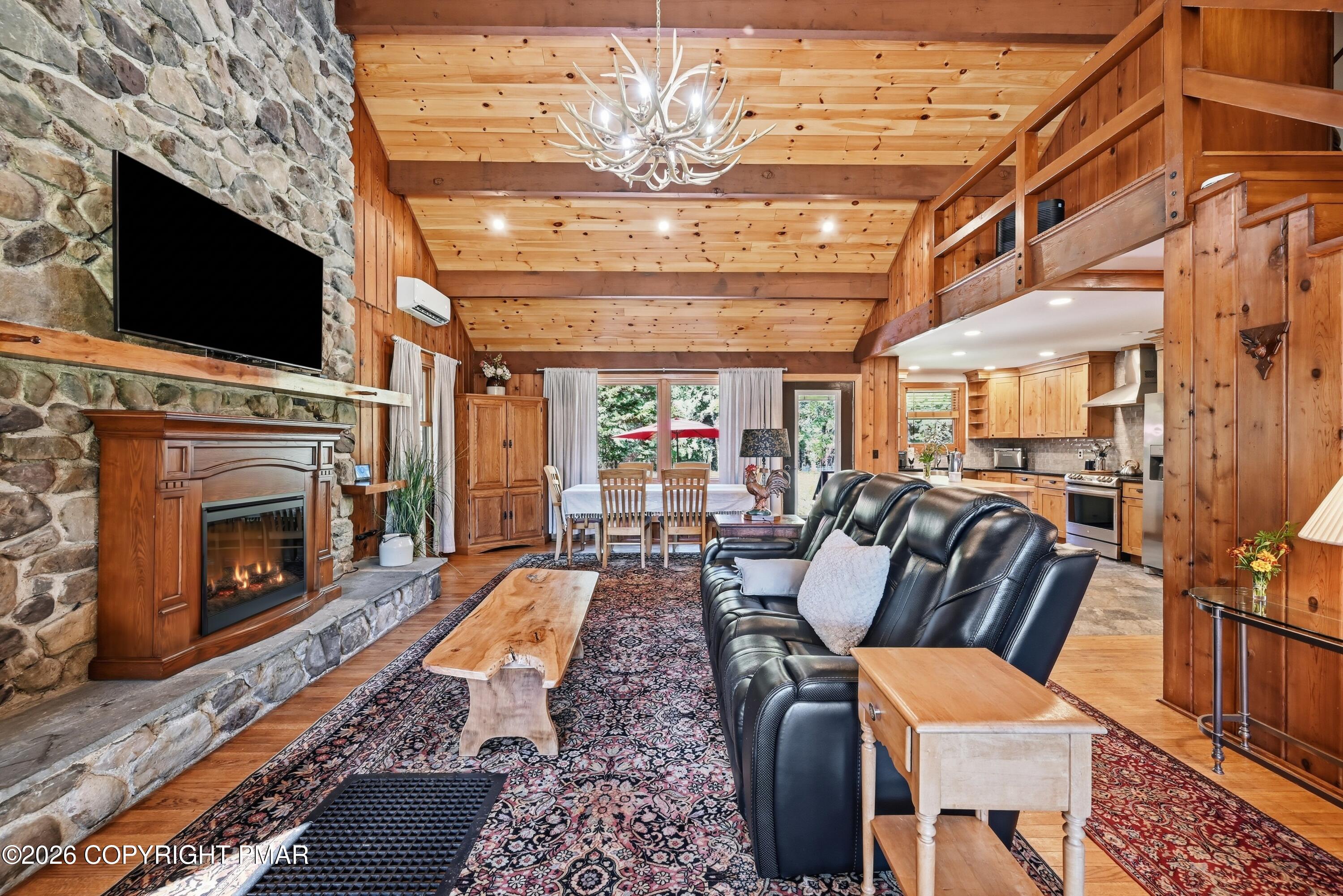 1437 Twin Pine Road Property Photo 9