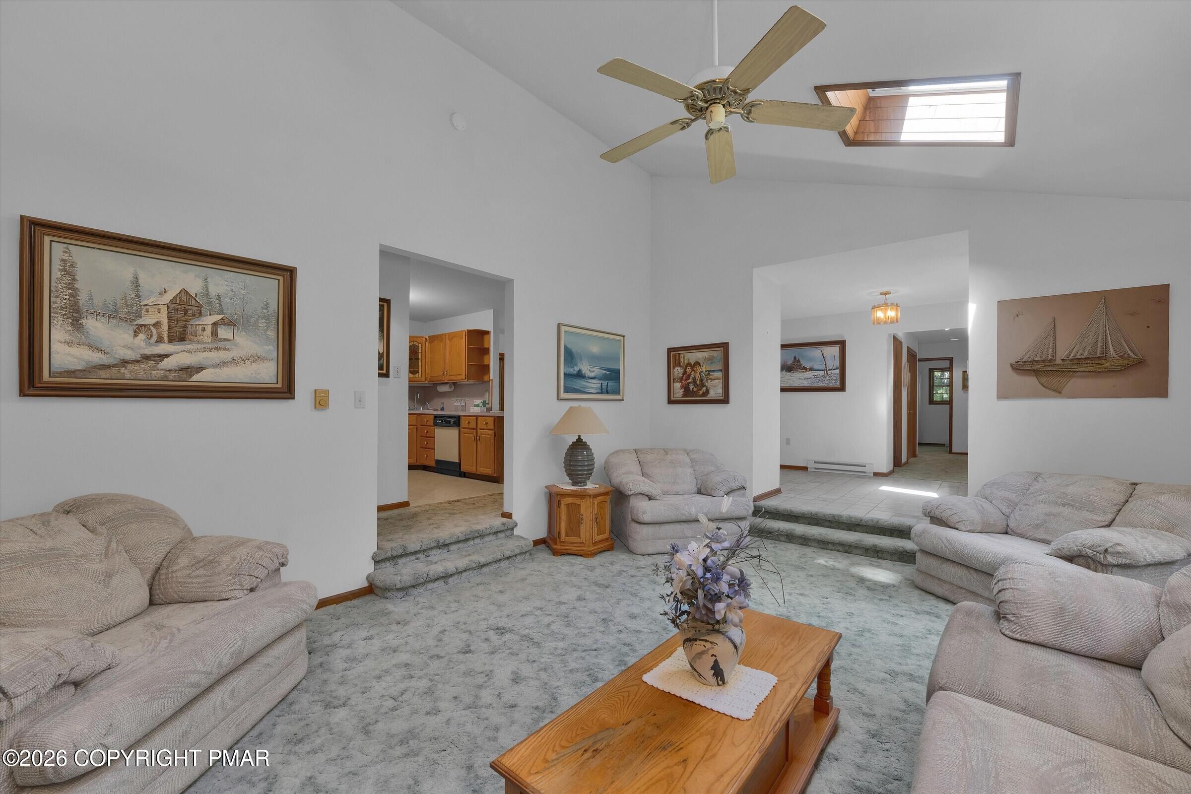 909 Hell Hollow Road Property Photo 6