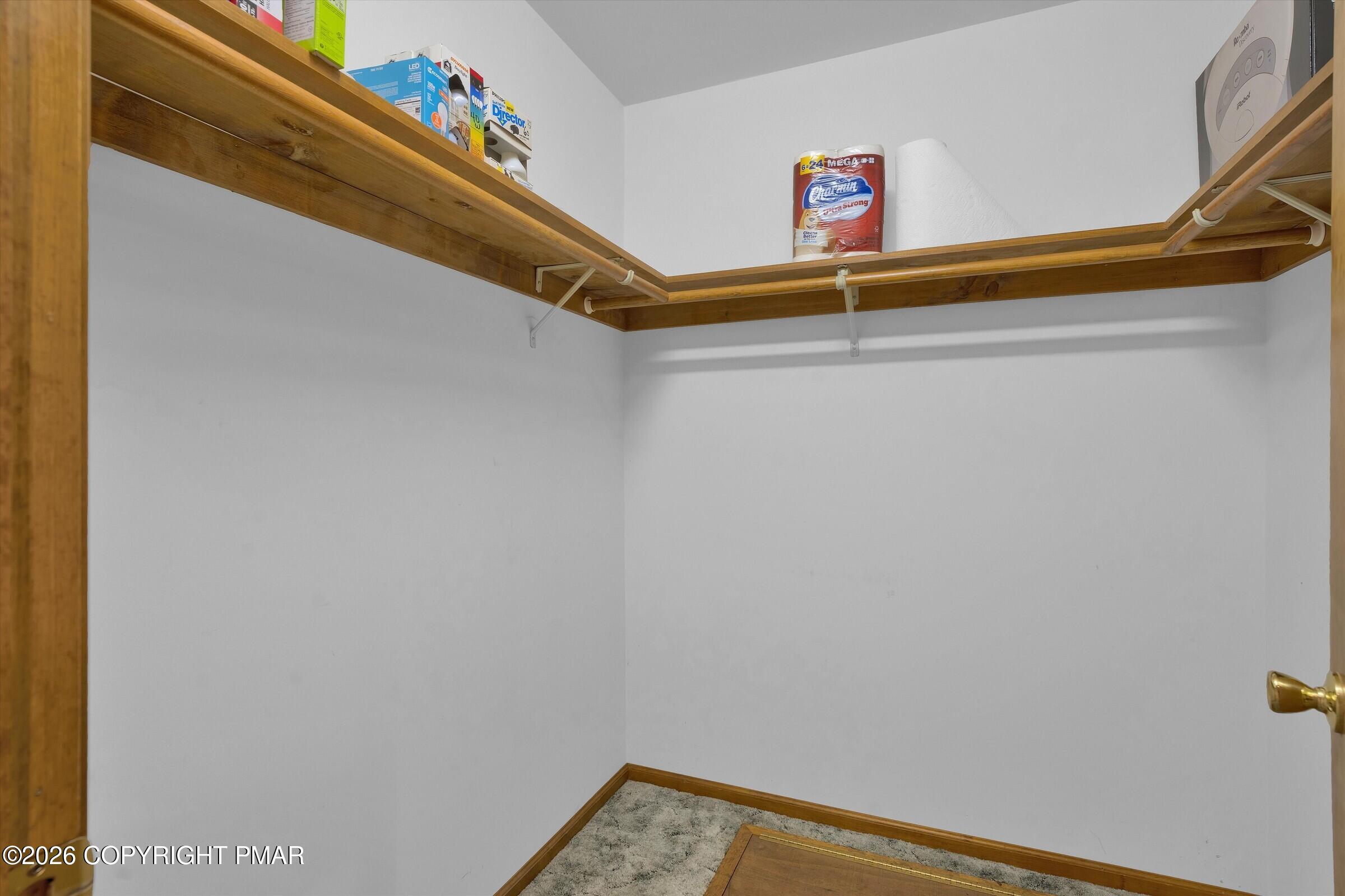 909 Hell Hollow Road Property Photo 29