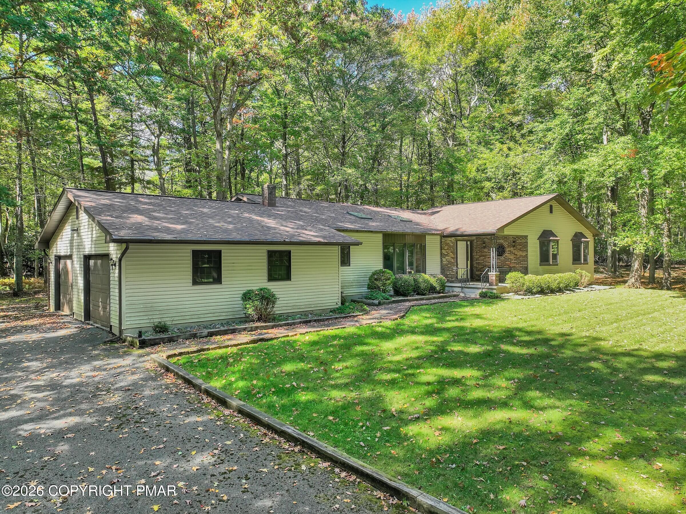 909 Hell Hollow Road Property Photo 40