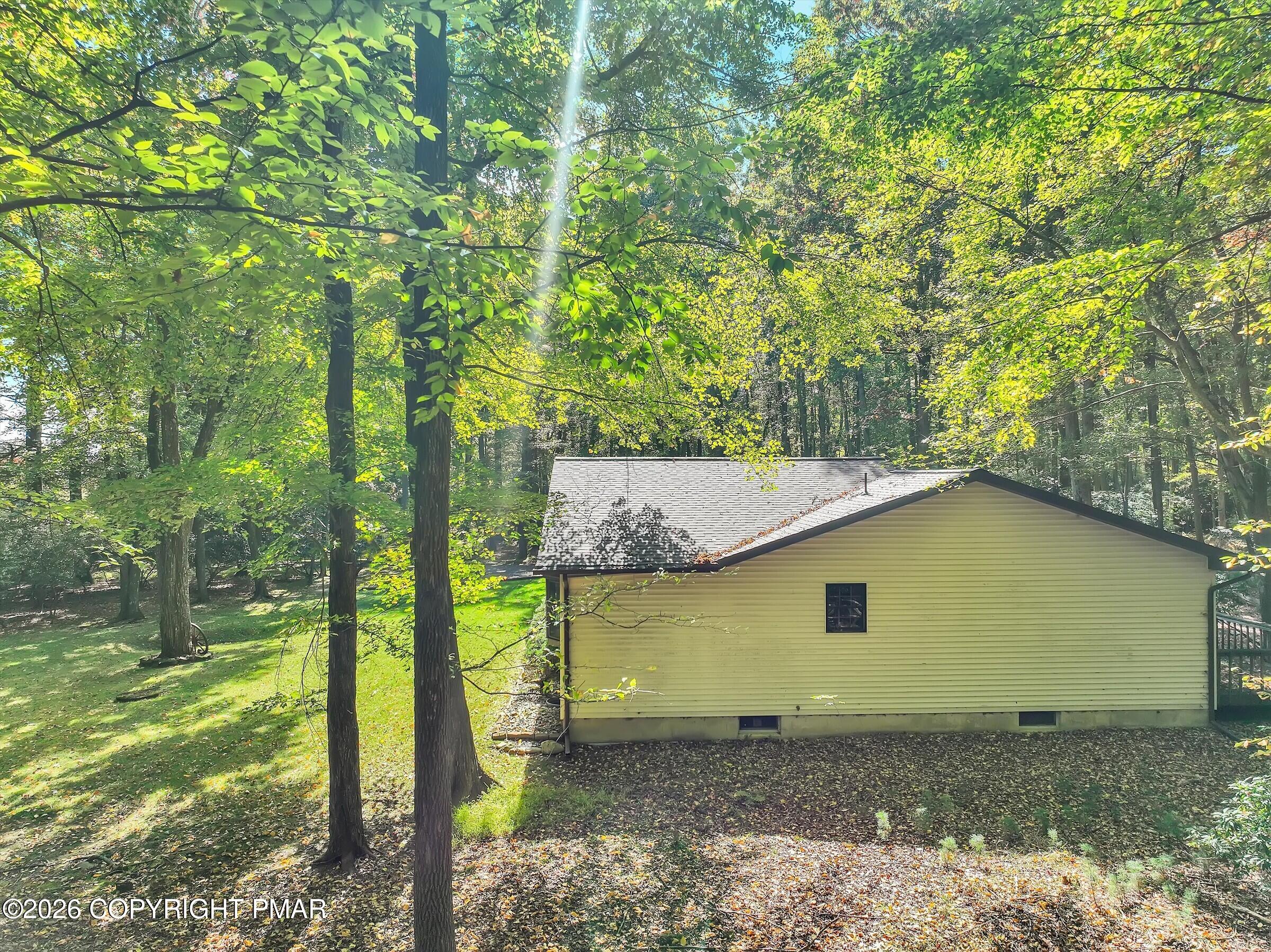 909 Hell Hollow Road Property Photo 52