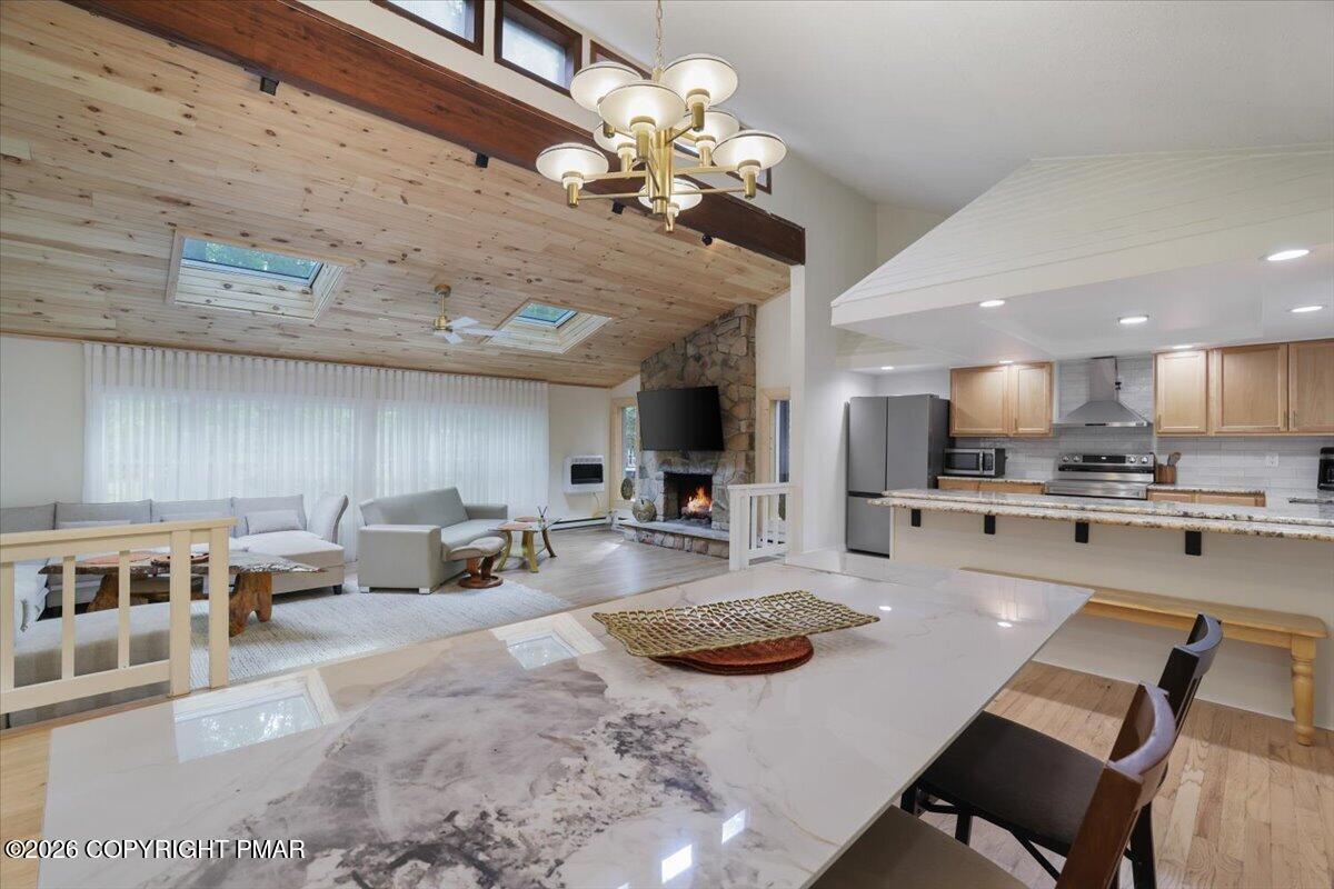6138 Wales Court Property Photo 11