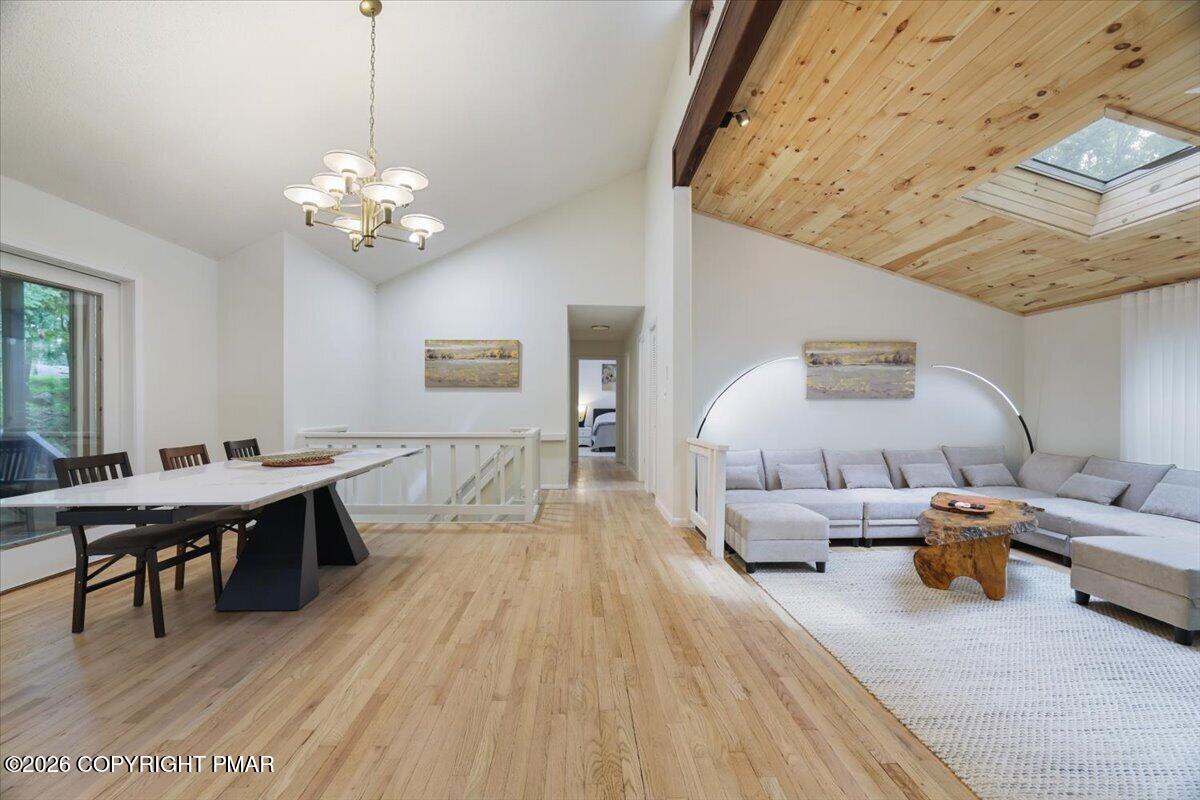 6138 Wales Court Property Photo 15