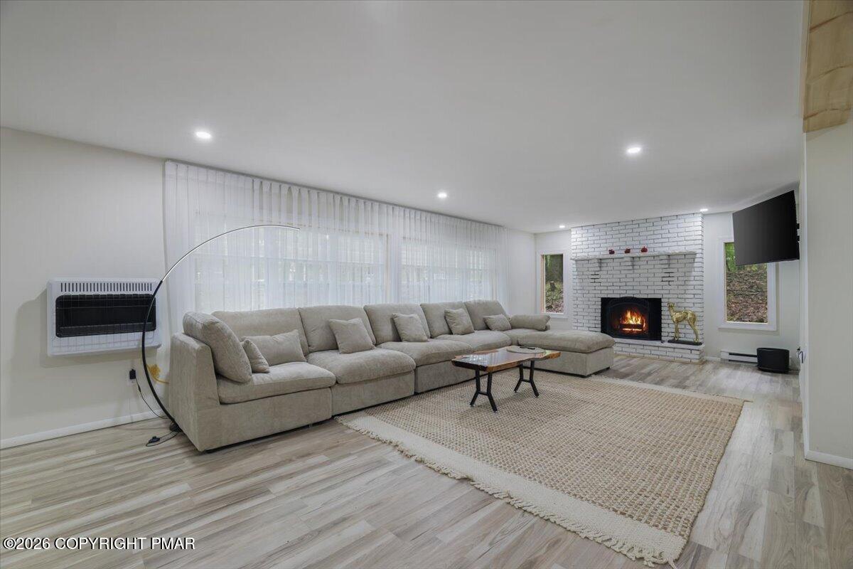 6138 Wales Court Property Photo 18