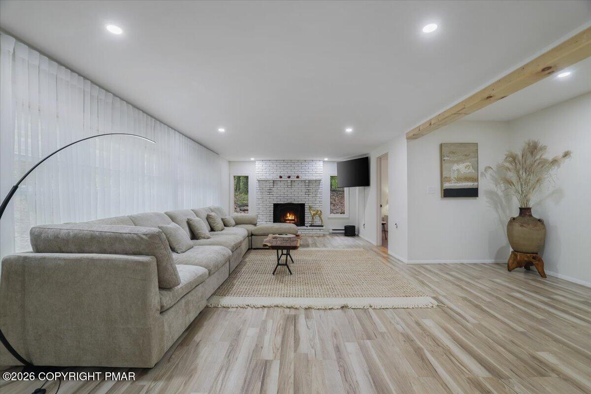 6138 Wales Court Property Photo 21