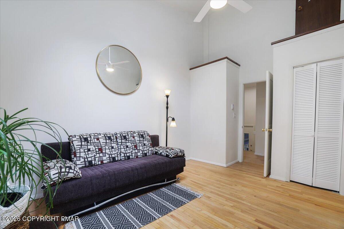 6138 Wales Court Property Photo 31