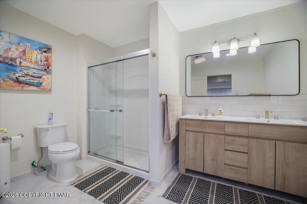 6138 Wales Court Property Photo 34