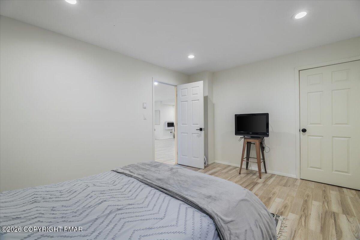 6138 Wales Court Property Photo 35