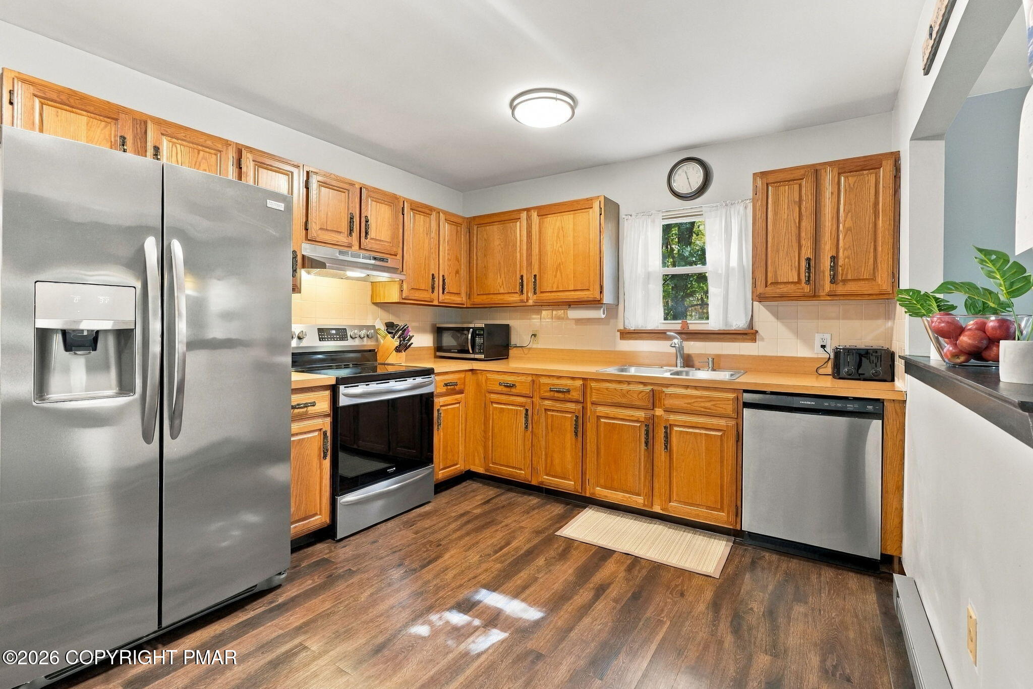 22 White Birch Drive Property Photo 3