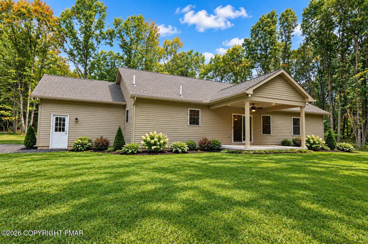 120 Ozark Drive Property Photo 3