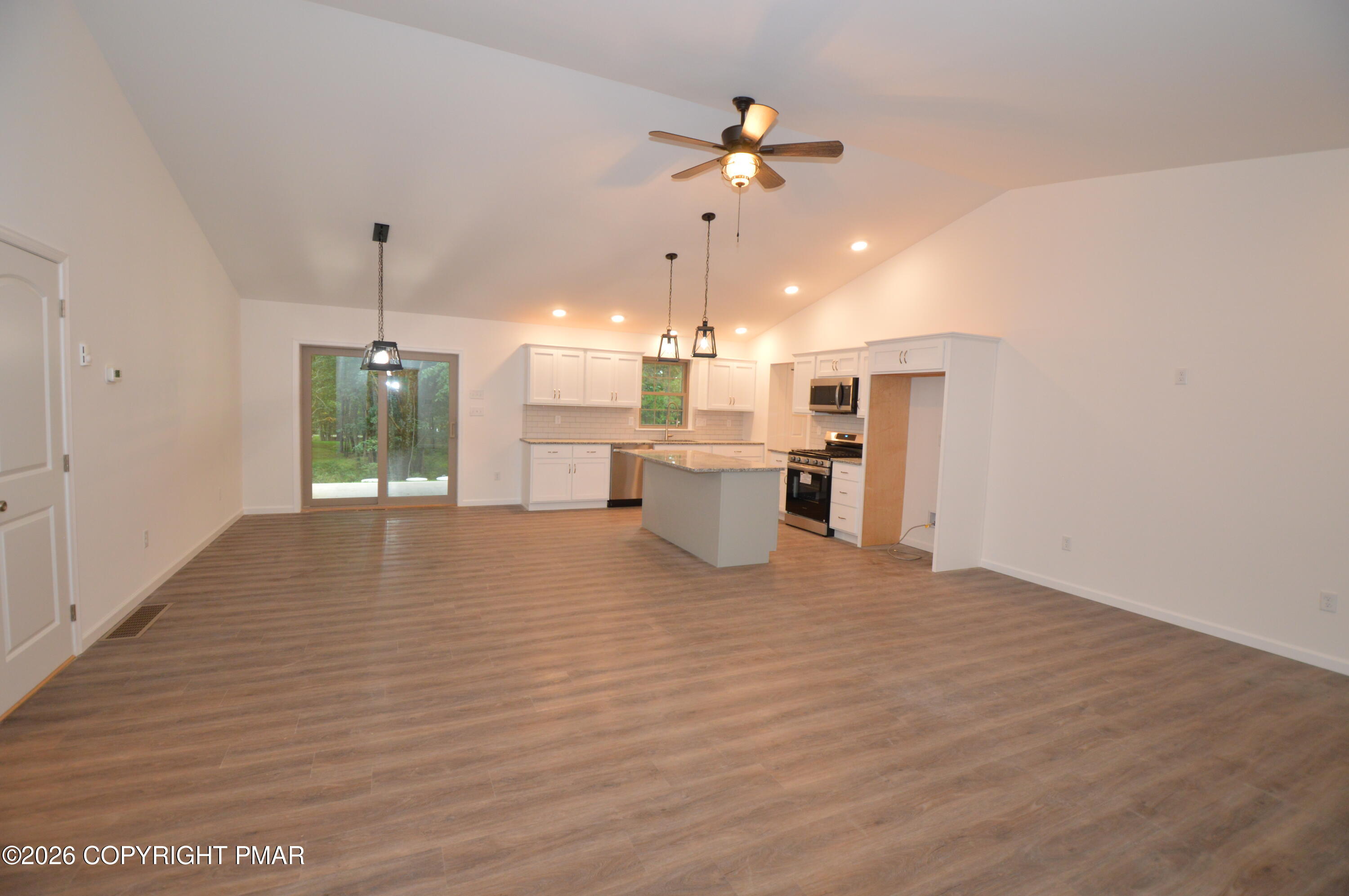 120 Ozark Drive Property Photo 10