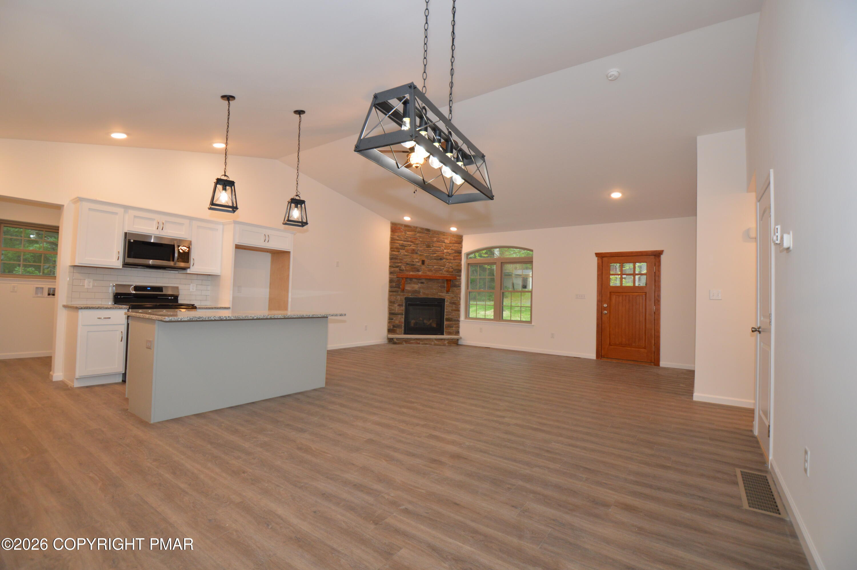 120 Ozark Drive Property Photo 12